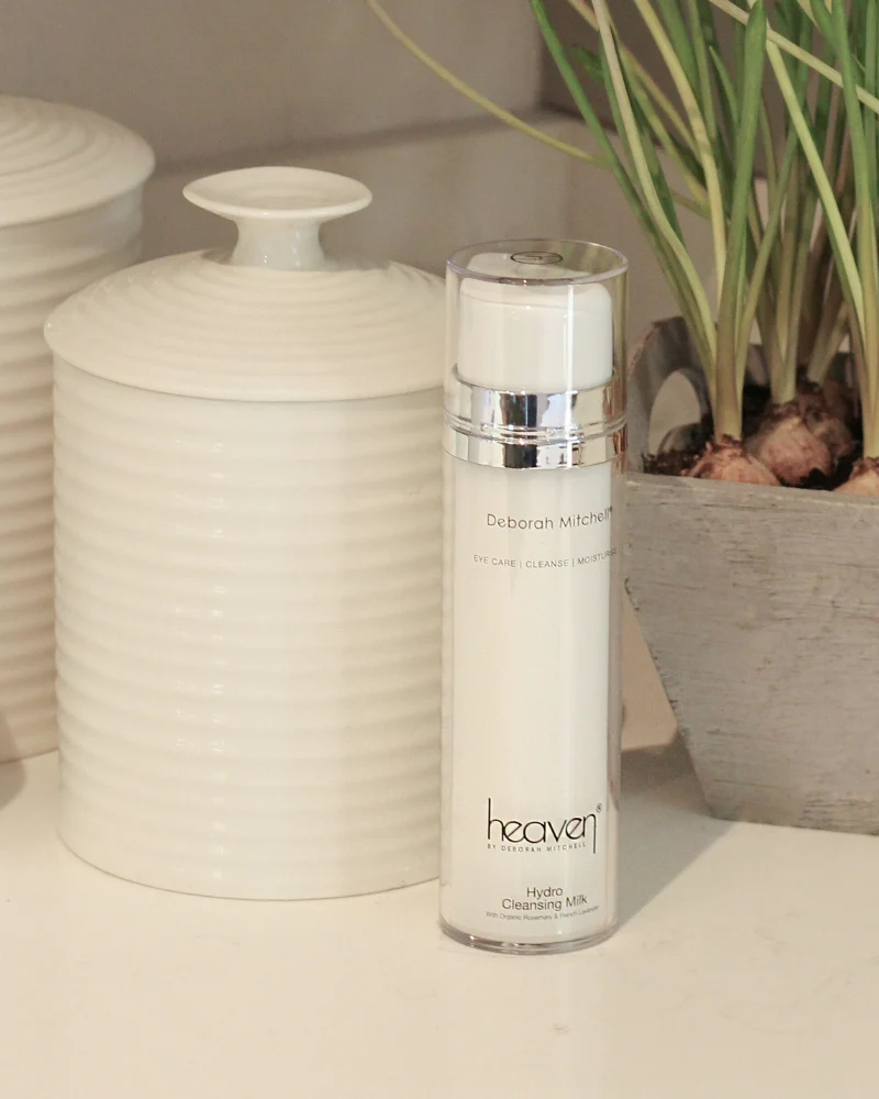 Hydro Cleansing Milk - Image 5